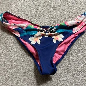 Victoria’s Secret bottoms